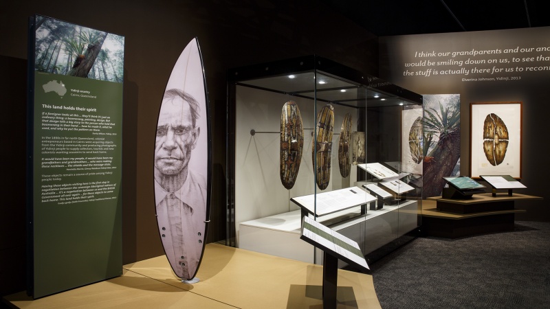 Encounters exhibition.